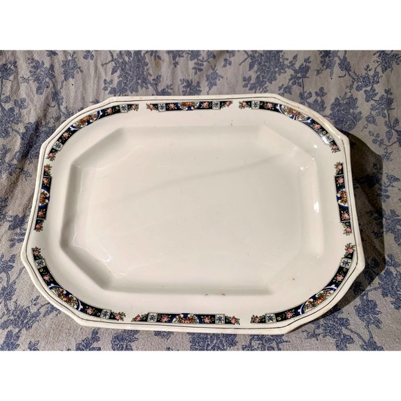 T. S. & T. Taylor Smith and Taylor Paramount Ivory Serving Platter - Picture 1 of 9